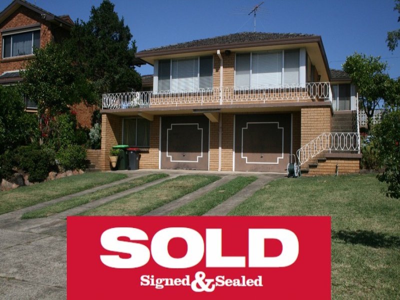 18 Saric Avenue, Hall, NSW 2198