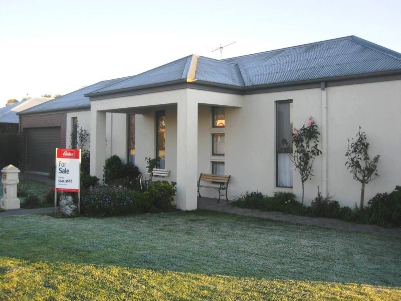 1/74 Piper Street, Yarrawonga, Vic 3730 Property Details