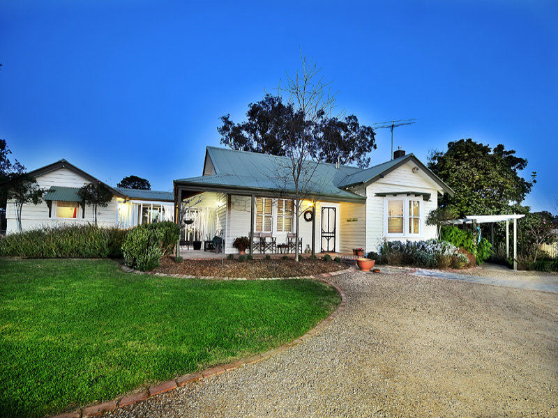 200 Ryans Road, Eltham North, VIC 3095