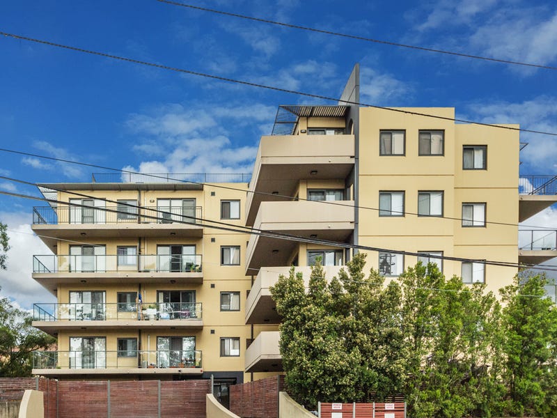 302/1 Griffiths Street, Blacktown, NSW 2148