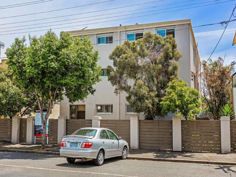8/87 Ross Street, Port Melbourne, Vic 3207