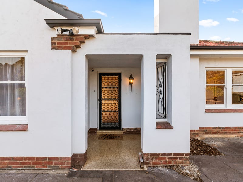 Real Estate & Property for Sale in Aldinga Beach, SA 5173 (+1 location