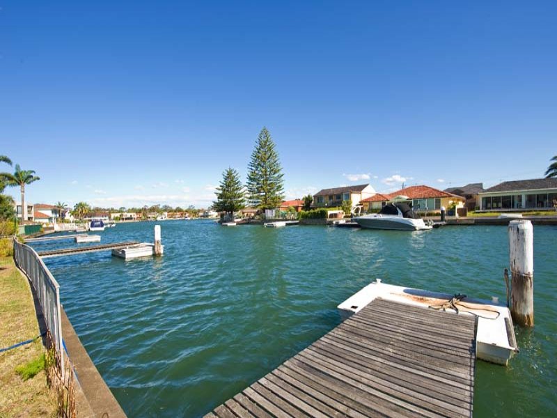 18 Lachlan Avenue, Sylvania Waters, NSW 2224