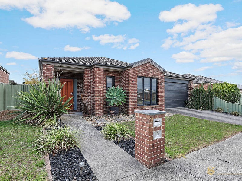 11 Rankin Street, Colac, Vic 3250 House for Sale