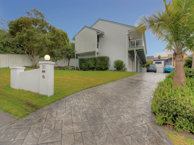 10 Imperial Close, Floraville, NSW 2280