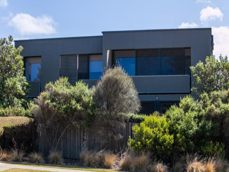 14/143D Great Ocean Road, Anglesea, Vic 3230 Property Details