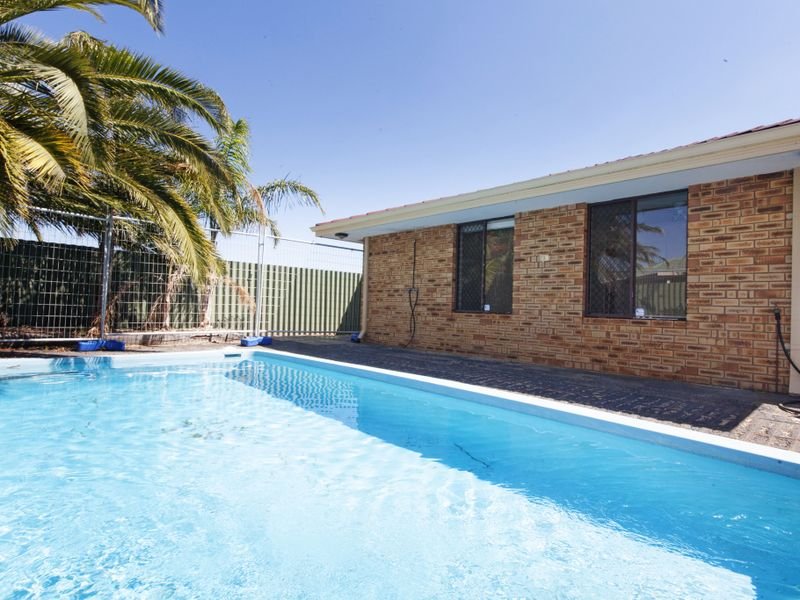 44 Parsons Avenue, Parmelia, WA 6167 Property Details