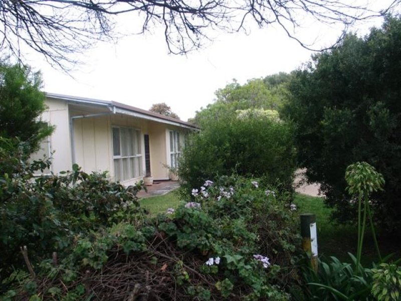 2 Godfrey Street, Blairgowrie, Vic 3942 Property Details