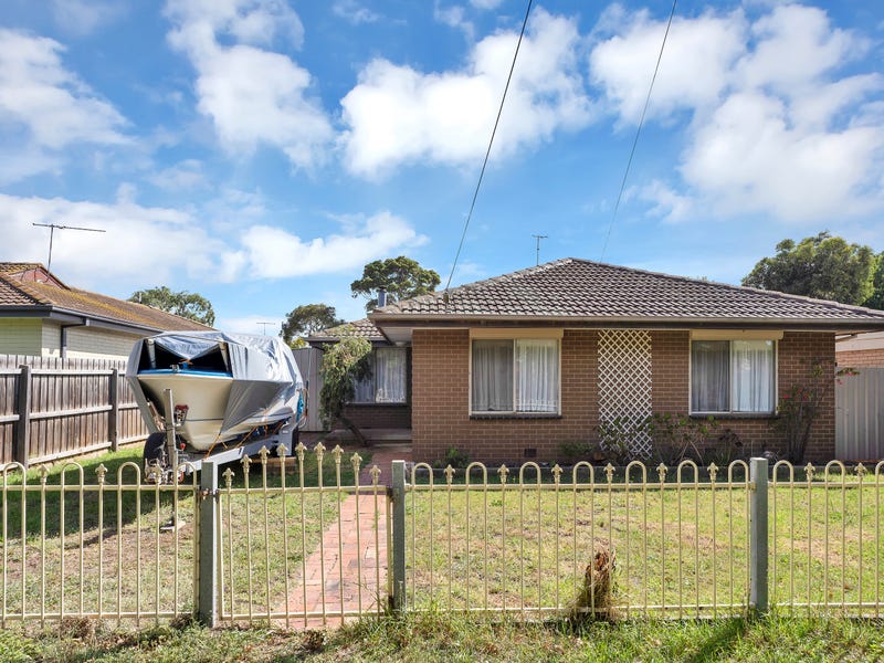 8 Norman Grove, Werribee South, VIC 3030