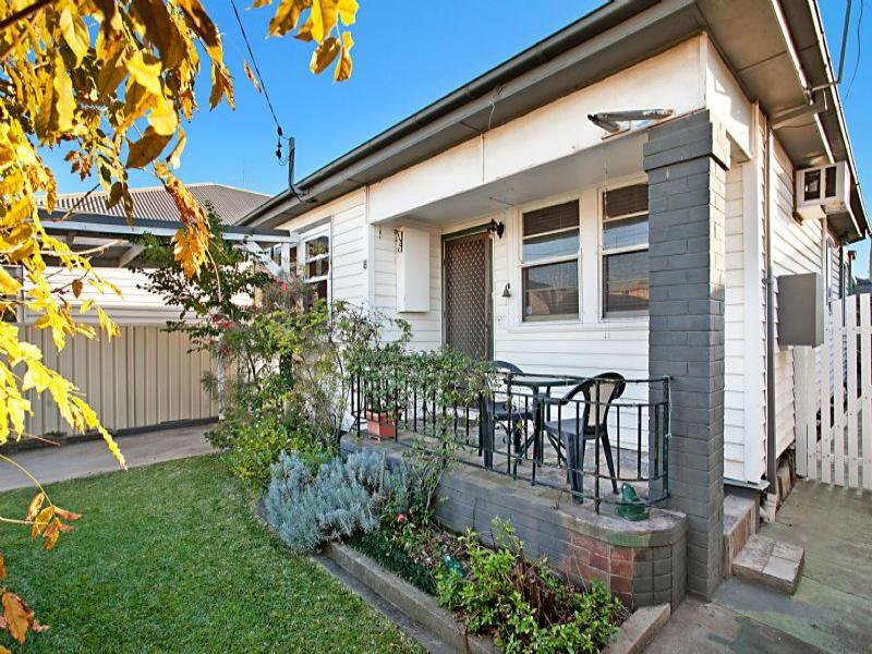 8 Lott Street, Maryville, NSW 2293 Property Details