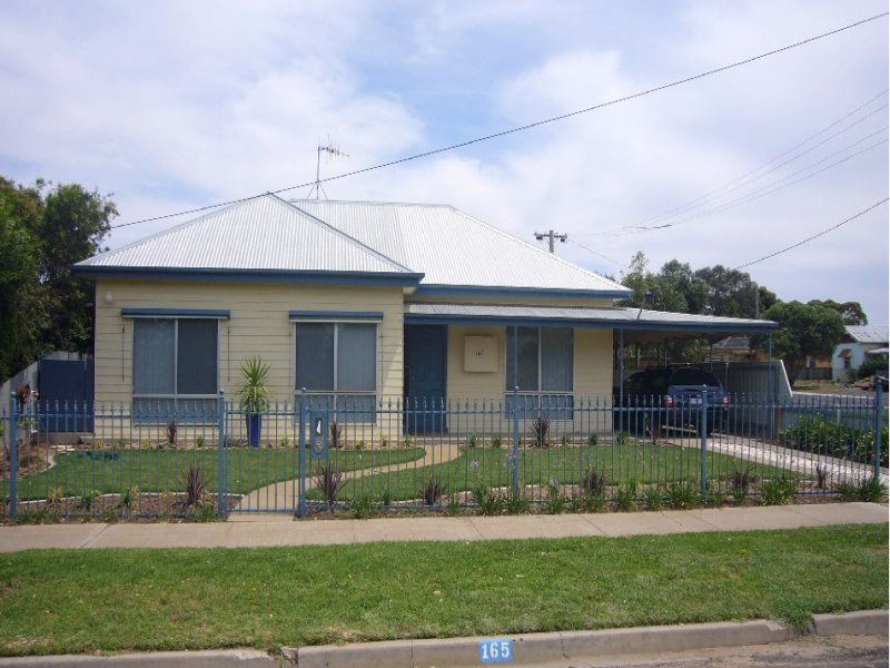 Property 105474913, Nhill, Vic 3418 Property Details