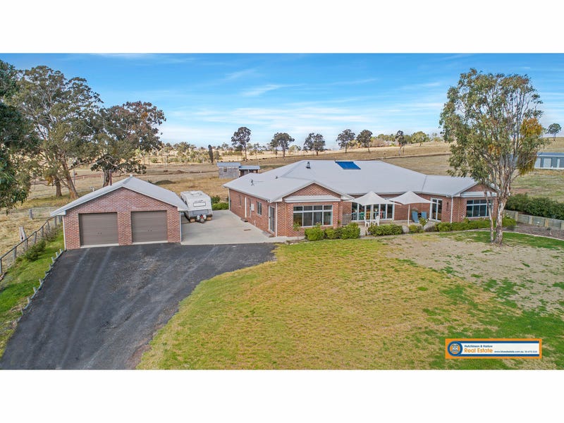 102 Uralla Road, Armidale, NSW 2350 House for Sale