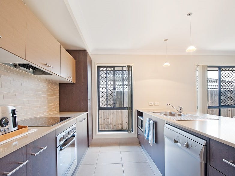 5 Gillies Court, North Lakes, QLD 4509