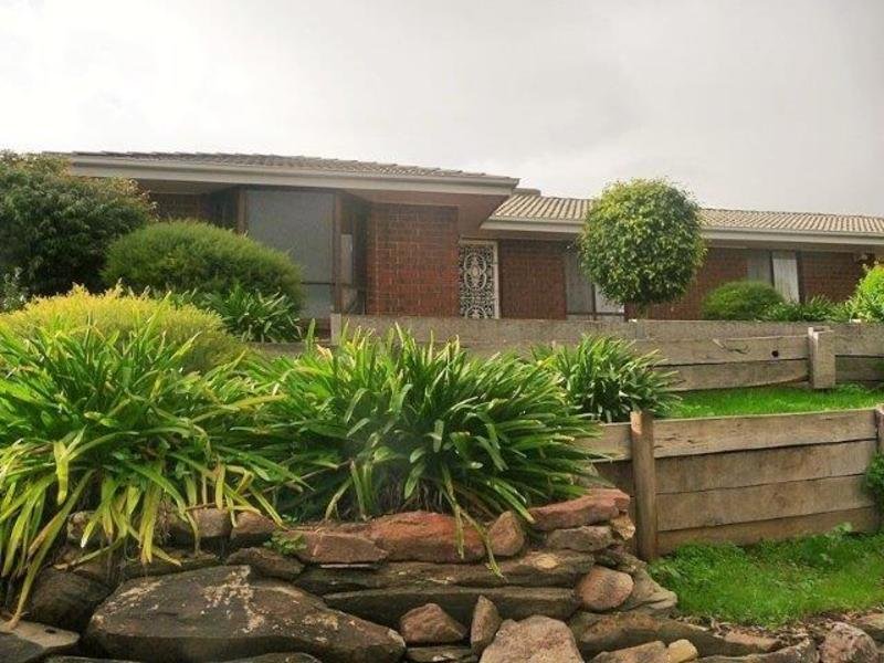 10 Sunset Court, Wynn Vale, SA 5127