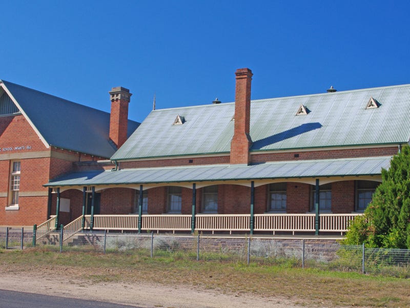 12 Wellington Street, Bombala, NSW 2632