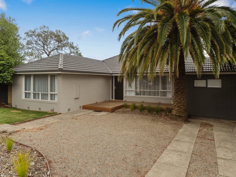121 Rosedale Grove, Frankston South, Vic 3199