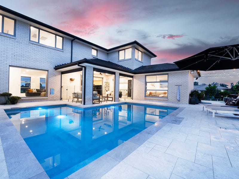 2 Pine Valley Crescent, Luddenham, NSW 2745 Property Details