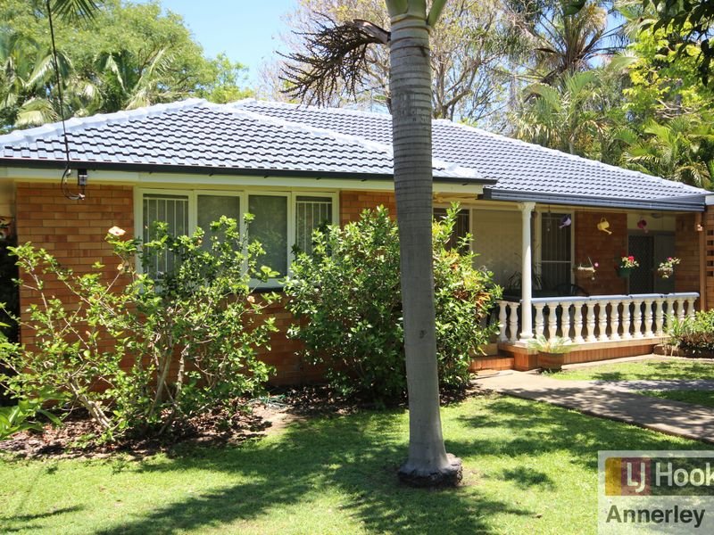 35 Orient Road, Yeronga, Qld 4104 Property Details