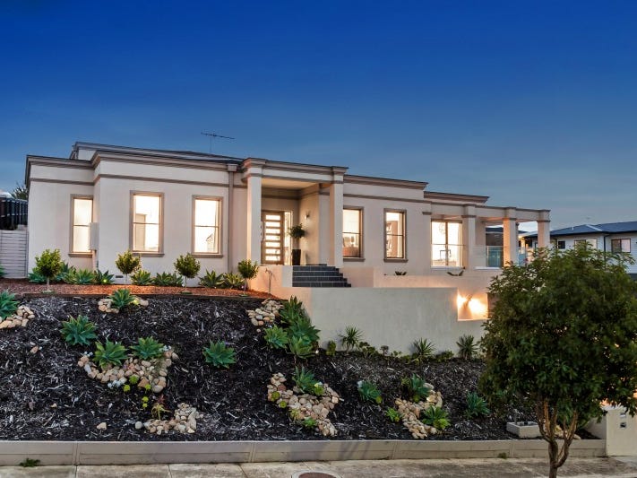 4 Dryden Way, Highton, VIC 3216