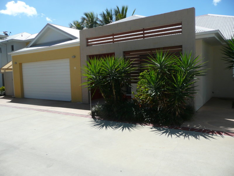8/34 Golf Links Drive, Kirwan, Qld 4817 Property Details