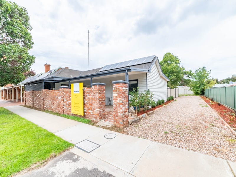 1/189 High Street, Heathcote, Vic 3523 House for Sale