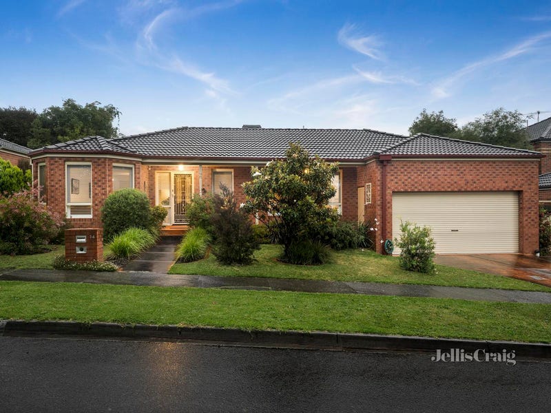 14 Golden Ridge Drive, Croydon Hills, VIC 3136 - realestate.com.au