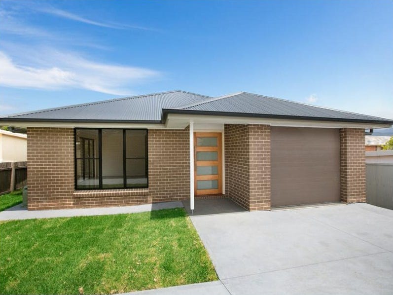 2/67 Kingston Street, Oak Flats, NSW 2529