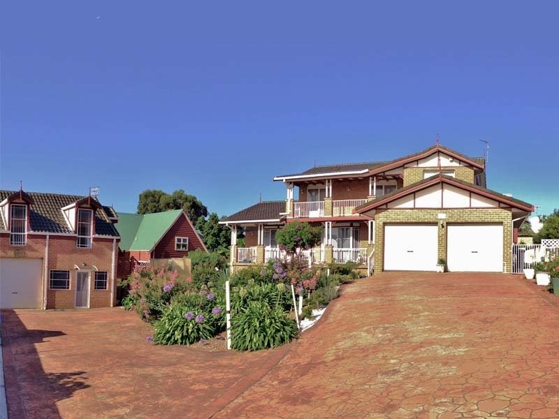 27 Willowbank Place, Gerringong, NSW 2534 Property Details