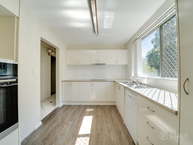 20 Rosemount Terrace, Windsor, QLD 4030