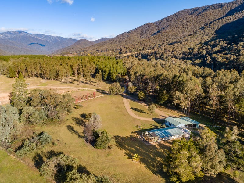 5 McMahons Lane, Smoko, Vic 3741 Property Details