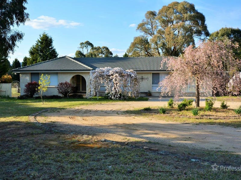99 Mid Hartley Road, Hartley, NSW 2790