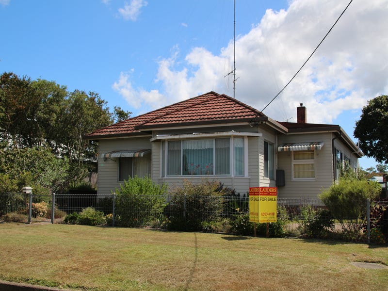 26 Queen Street, Wingham, NSW 2429