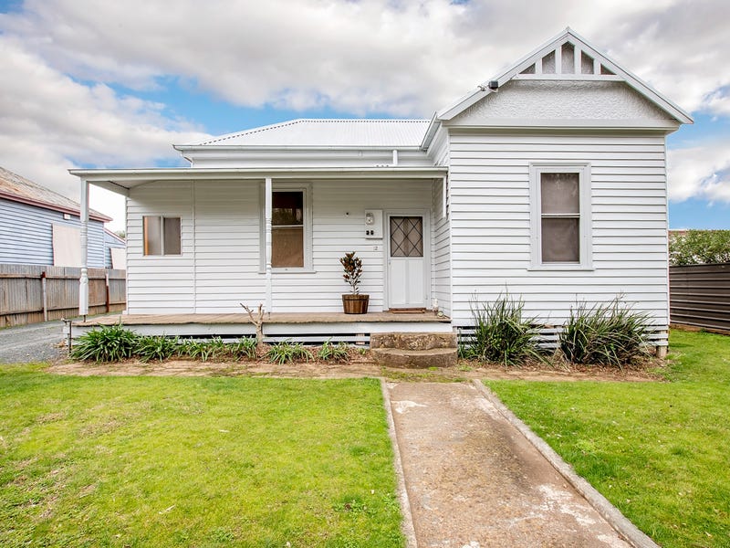 12 McKenzie Street, Rochester, Vic 3561 Property Details