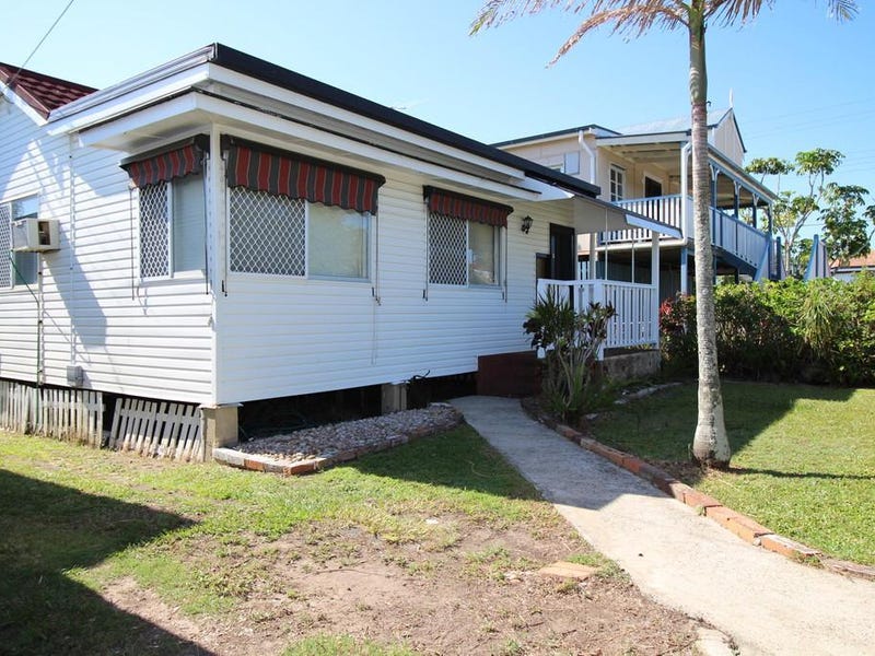 29 Donald Street, Woody Point, QLD 4019