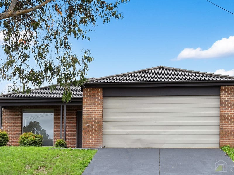 17 Mulcare Crescent, Churchill, Vic 3842 Property Details