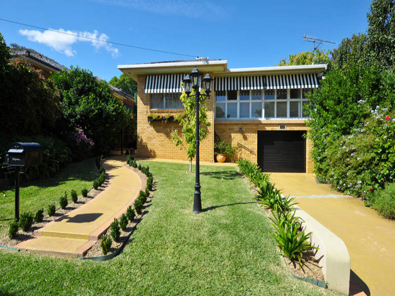 91 White Street, Tamworth, NSW 2340 Property Details