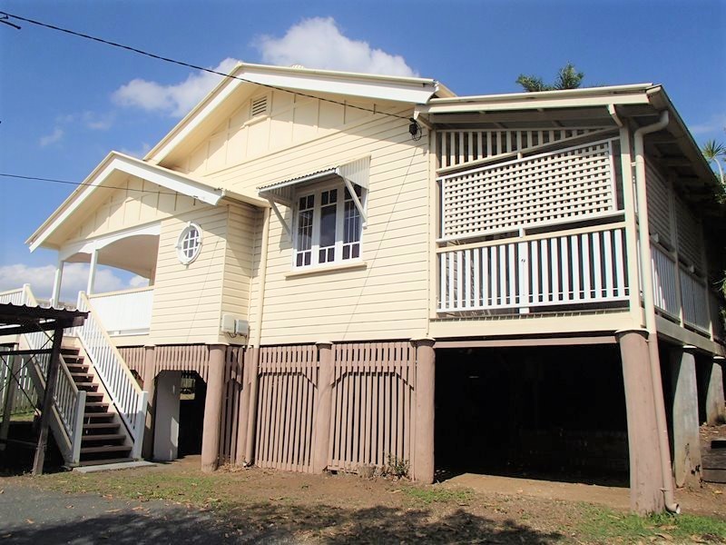 46 Chermside Road, Eastern Heights, Qld 4305