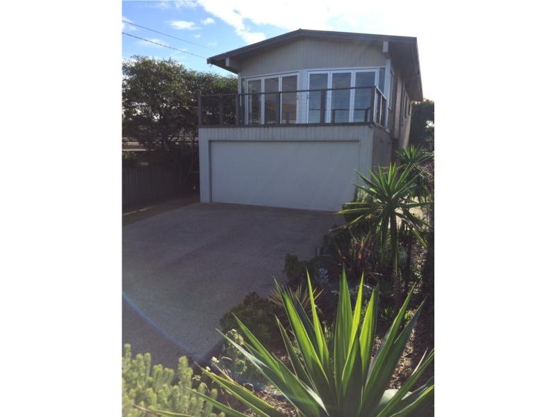 13 Genoa Street, Parkdale, VIC 3195