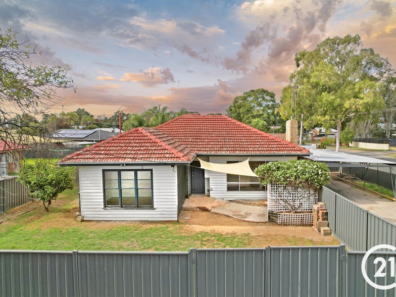 110 Bowen Street, Echuca, Vic 3564 Property Details