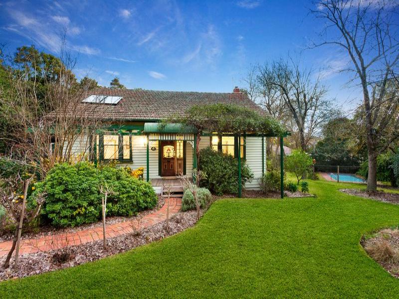 72 Lake Road, Blackburn, VIC 3130