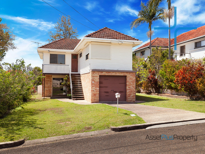 11 Kembla Street, Wavell Heights, Qld 4012