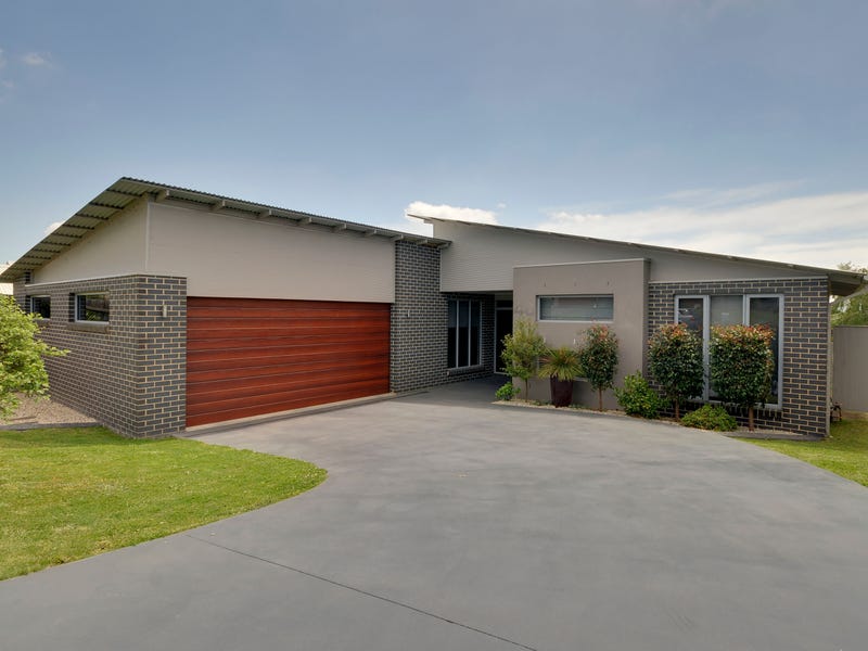 48 Graduate Place, Traralgon, Vic 3844 Property Details