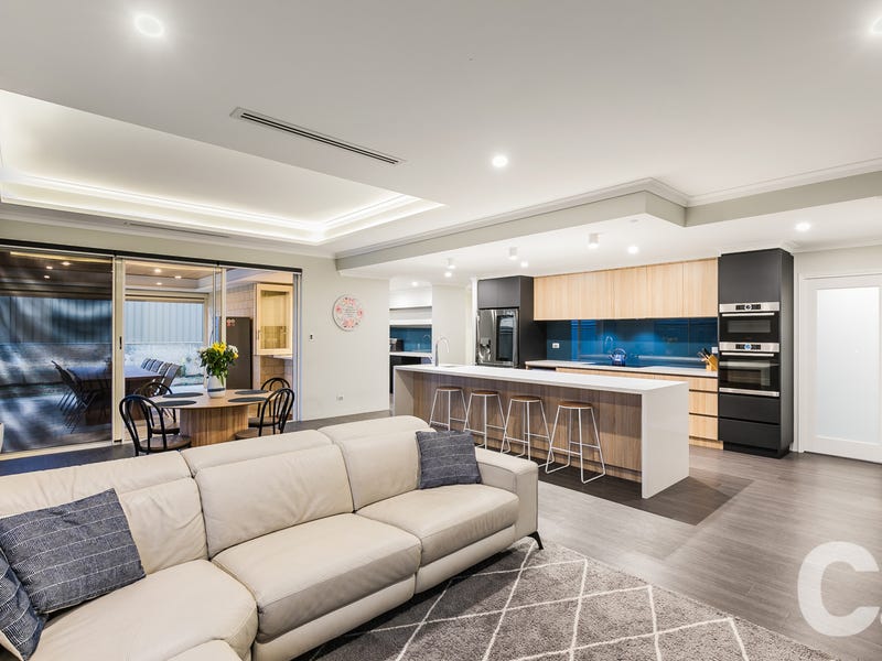 17 Strood Court, Wellard, WA 6170 House for Sale