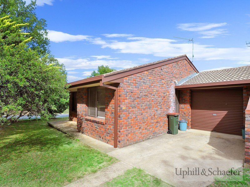 1/1 Joan Place, Armidale, NSW 2350