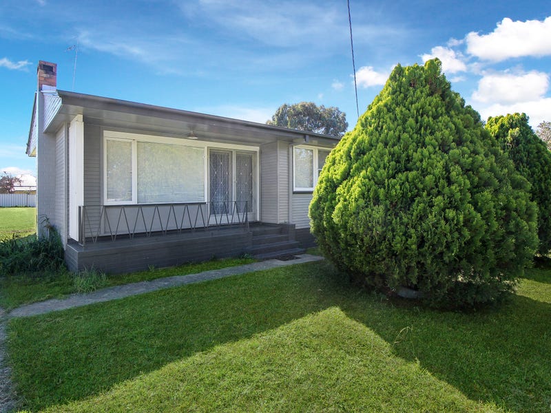 6 Margaret Street, Tenterfield, NSW 2372