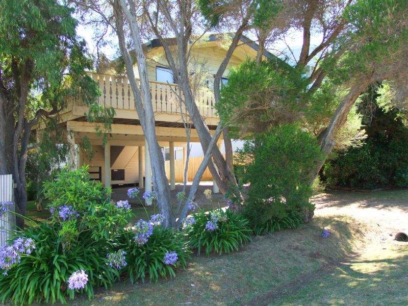 16 Honolulu Avenue, Smiths Beach, VIC 3922