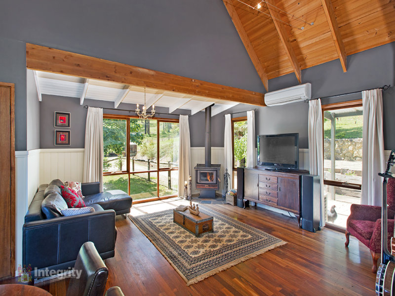 20 Bushy Park Estate Road, Kinglake, VIC 3763