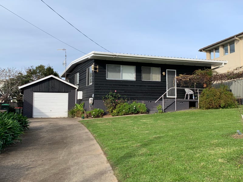 14 Malua Street, Malua Bay, NSW 2536