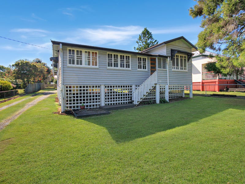 74 Queen Street, Harrisville, Qld 4307 House for Rent