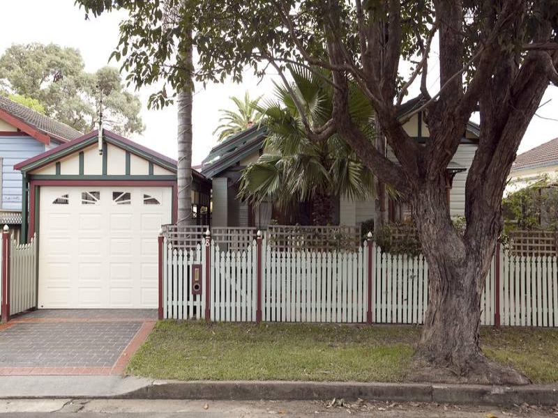 8 Antill Street, Mayfield, NSW 2304